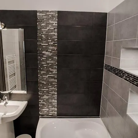 Apartment New Luxury In The Center With A/c Budapest